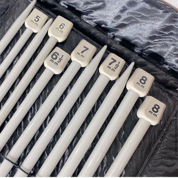 Vintage Brown Faux Leather Knitting Needles Case With Knitting Needles - Picture 11 of 14